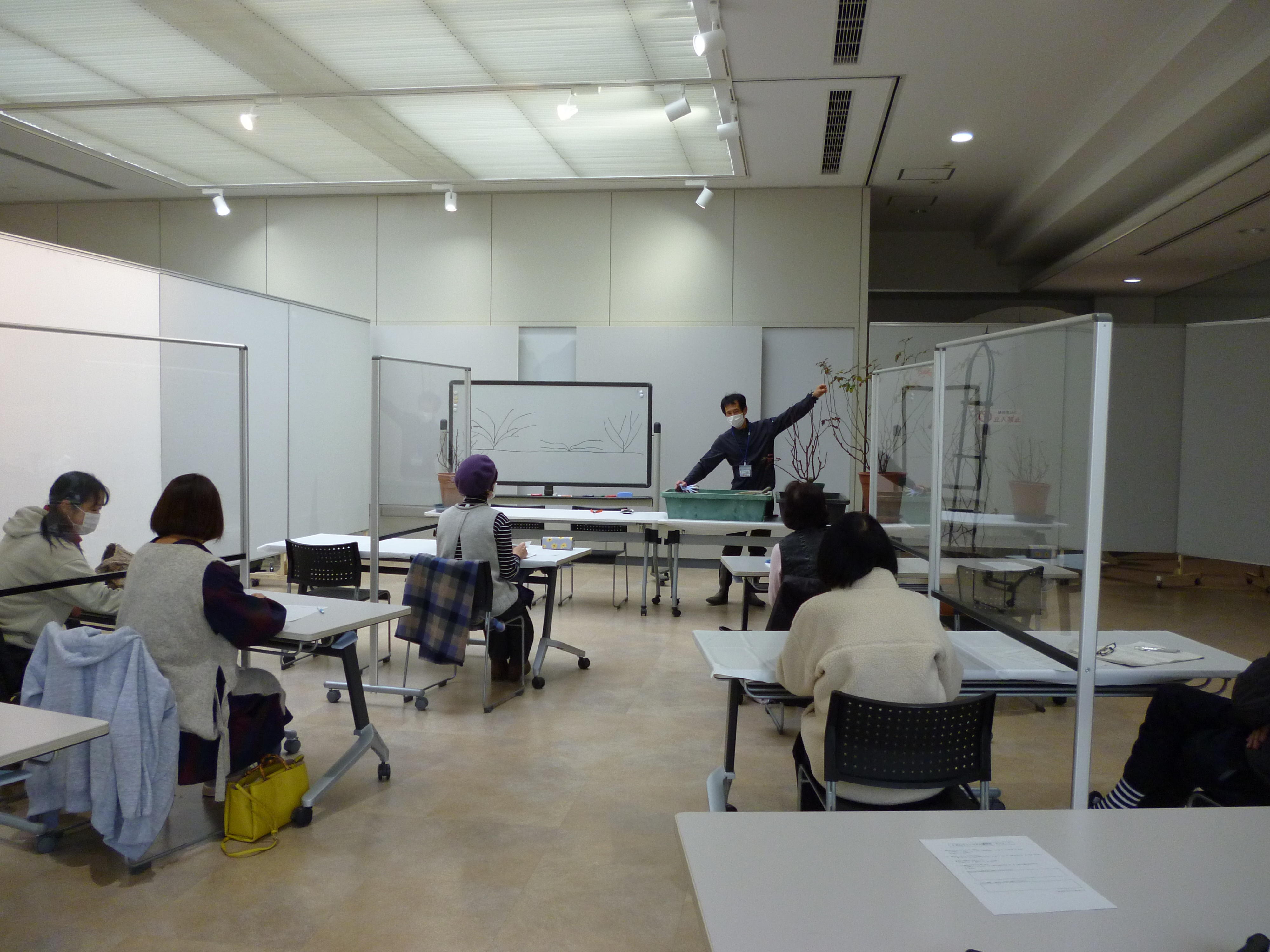 1.29バラ講習会 (40).JPG